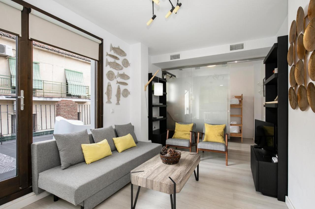 Hi Room - Smart Apartments - Penthouse Granada Exterior foto