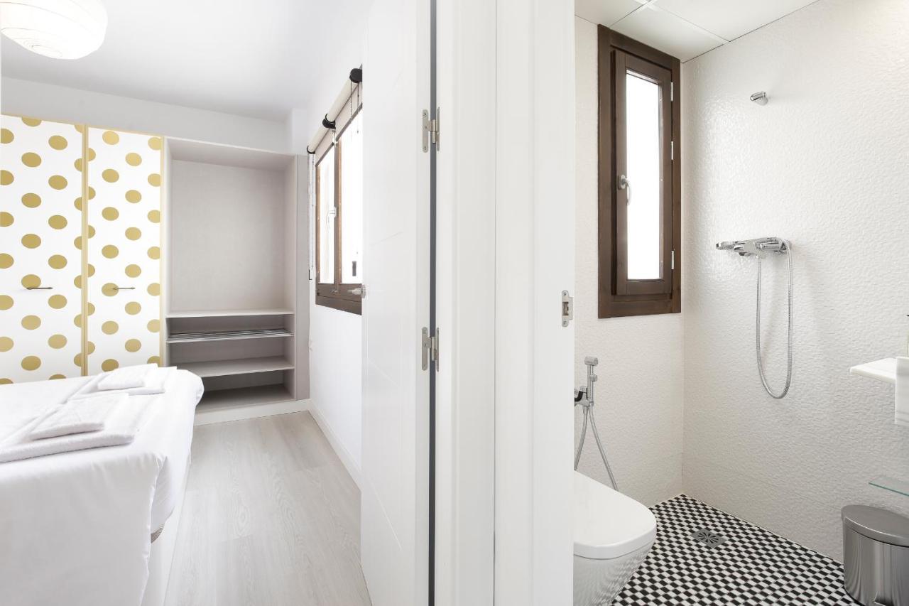 Hi Room - Smart Apartments - Penthouse Granada Exterior foto